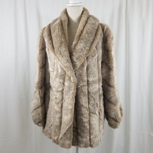 [SOLD]  MARK REED Vintage 80's Faux Fur Coat. Sz LP